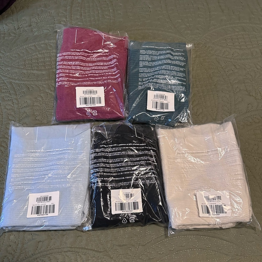 SOFT crop tank NWT - Picture 5 of 7